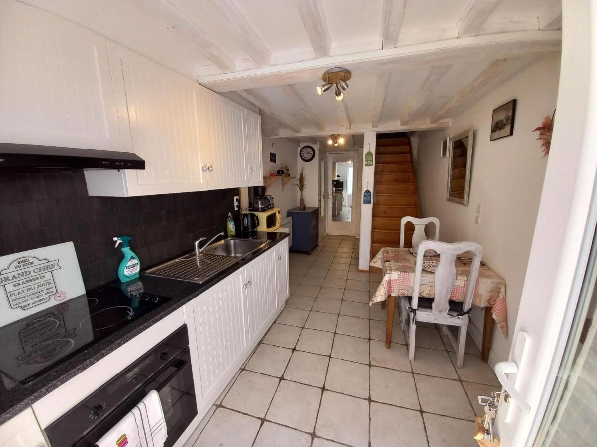 Aupres Du Lavoir Remigny Bagian luar foto