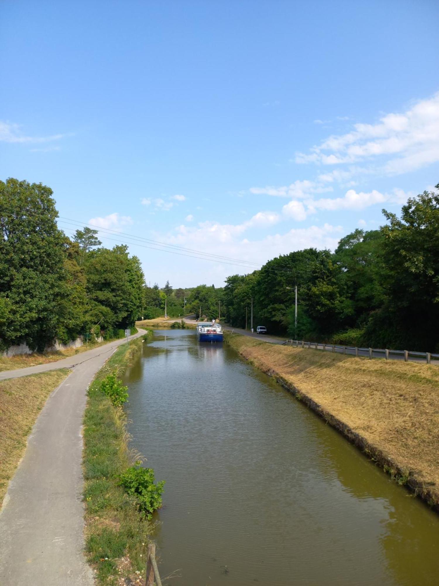 Aupres Du Lavoir Remigny Bagian luar foto