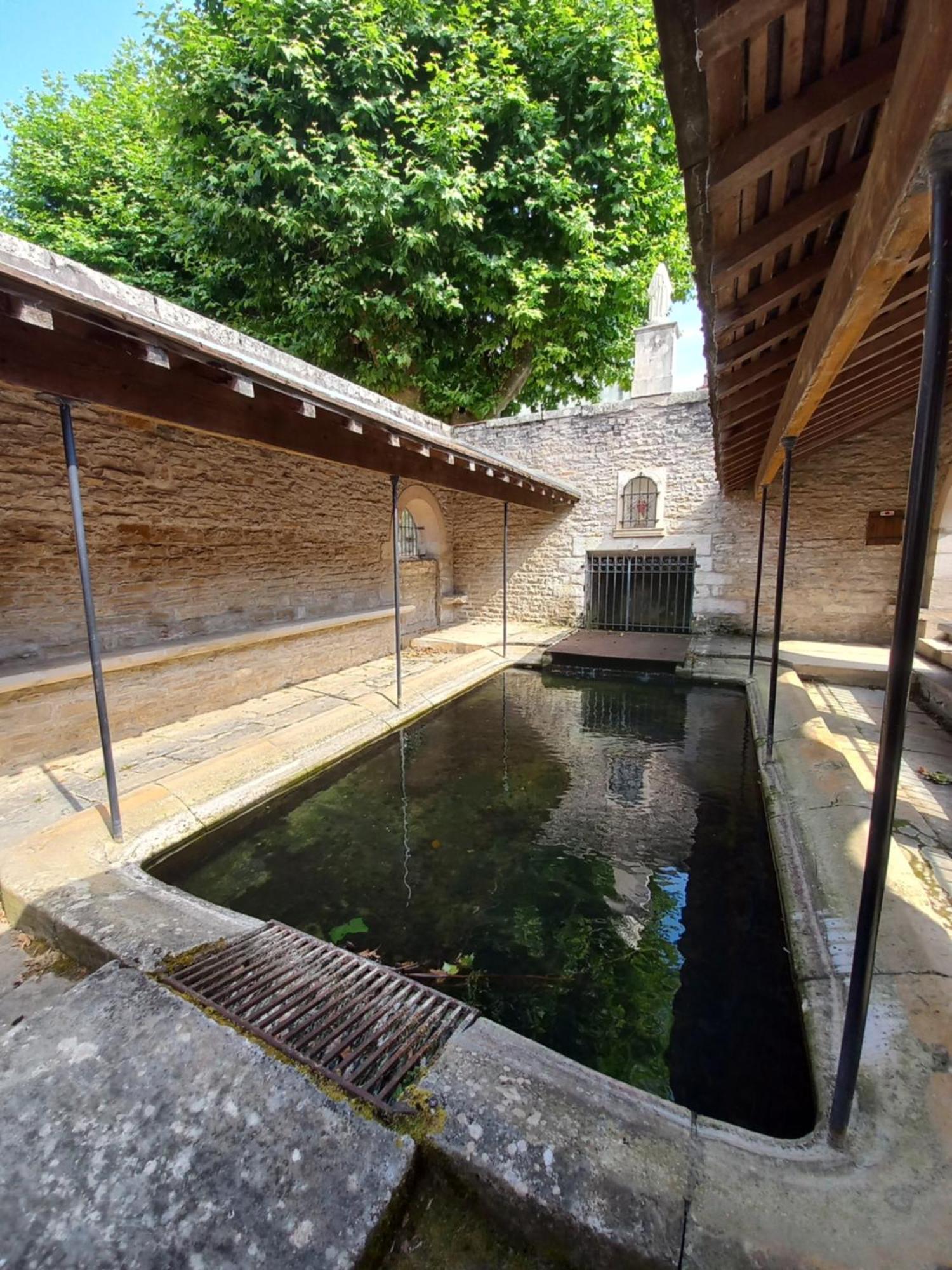 Aupres Du Lavoir Remigny Bagian luar foto